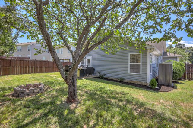1006 Bradford Park Rd, Mount Juliet, TN 37122