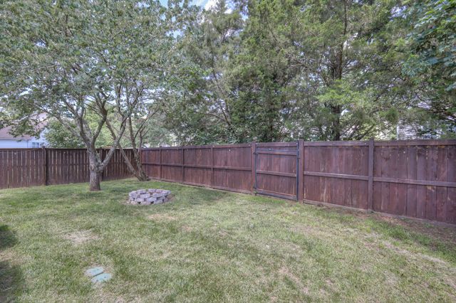 1006 Bradford Park Rd, Mount Juliet, TN 37122