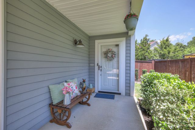1006 Bradford Park Rd, Mount Juliet, TN 37122