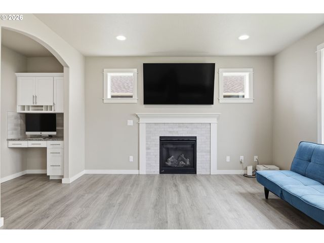1285 TIRION Ave, Eugene, OR 97404
