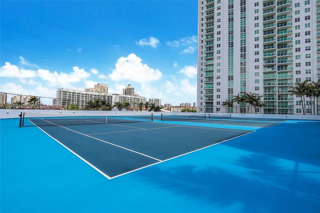 3301 NE 183rd St 2003, Aventura, FL 33160