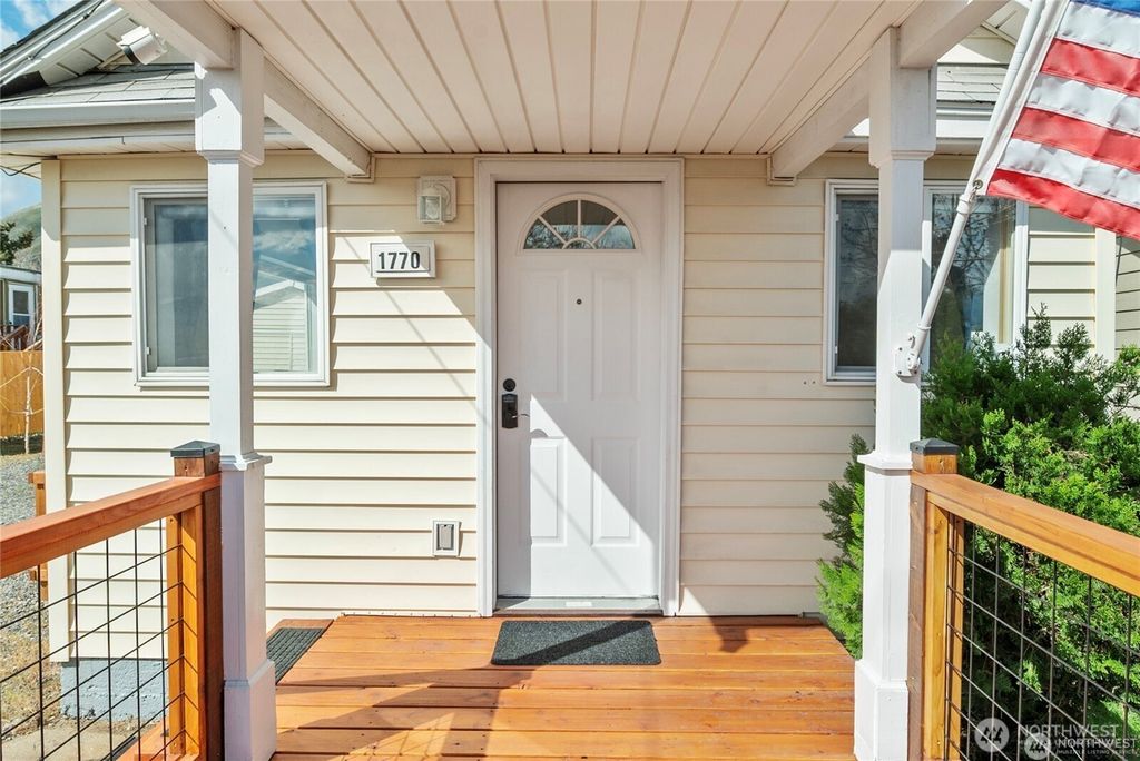 1770 Marker Street, Wenatchee, WA 98801