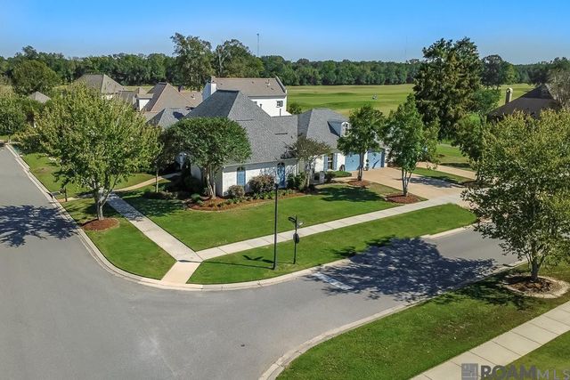 2614 S TURNBERRY AVE, Zachary, LA 70791