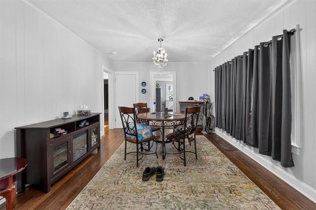 4335 College Avenue, Kansas City, MO 64130
