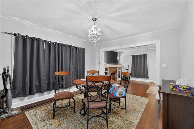 4335 College Avenue, Kansas City, MO 64130