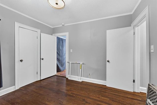 4335 College Avenue, Kansas City, MO 64130