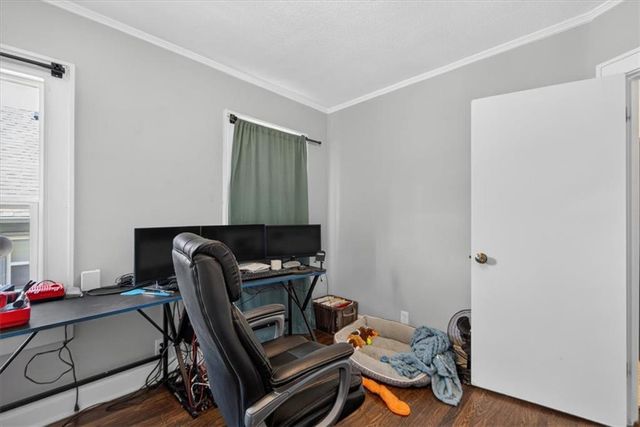 4335 College Avenue, Kansas City, MO 64130