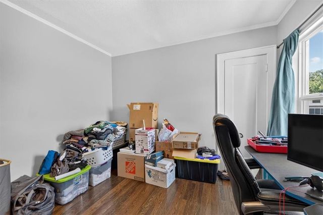 4335 College Avenue, Kansas City, MO 64130