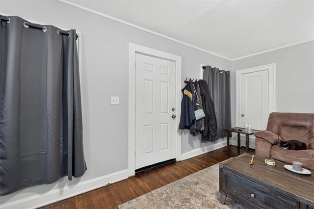 4335 College Avenue, Kansas City, MO 64130