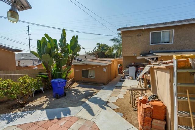 4138 40 Delta Street, San Diego, CA 92113