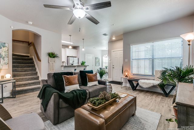 6160 Eckhert Rd Apt 1005, San Antonio, TX 78240