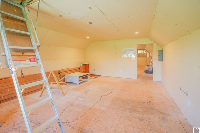 445 Lydon Road, Paducah, KY 42003