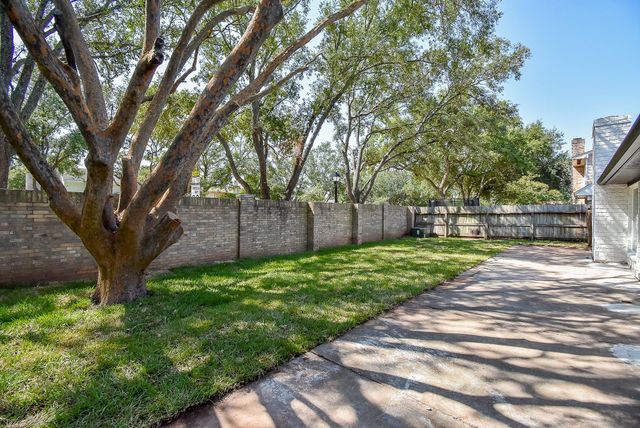 2835 Colony, Sugar Land, TX 77479