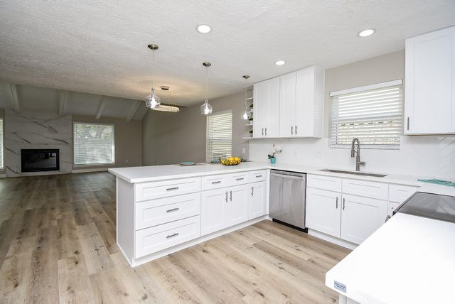 2835 Colony, Sugar Land, TX 77479