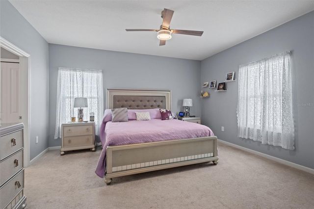 560 NW 4TH AVENUE, Williston, FL 32696
