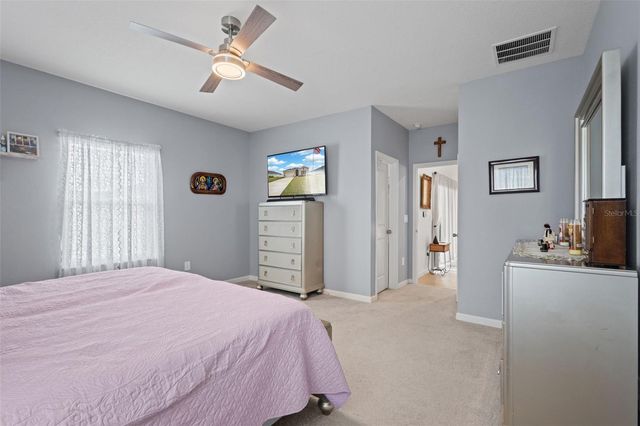 560 NW 4TH AVENUE, Williston, FL 32696