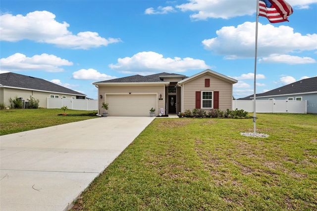 560 NW 4TH AVENUE, Williston, FL 32696