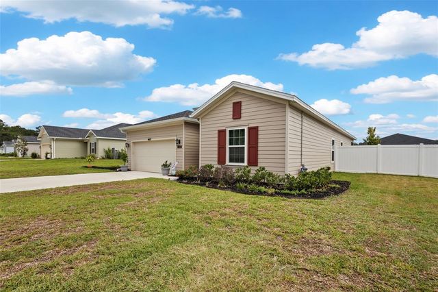 560 NW 4TH AVENUE, Williston, FL 32696