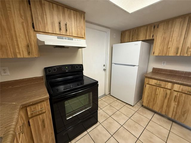 310 W WINDHORST ROAD, Brandon, FL 33510