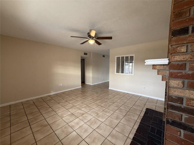 310 W WINDHORST ROAD, Brandon, FL 33510