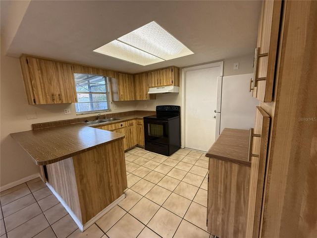 310 W WINDHORST ROAD, Brandon, FL 33510