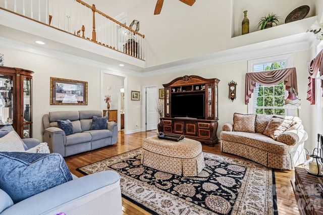 9927 Nicole Lane, Charlotte, NC 28269