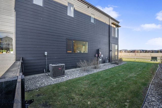 3051 S 27th Avenue, Bozeman, MT 59718