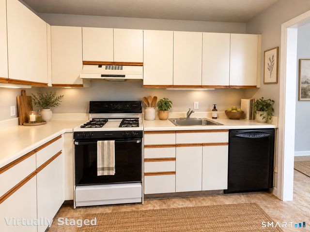 131 Florence Road 2B, Branford, CT 06405