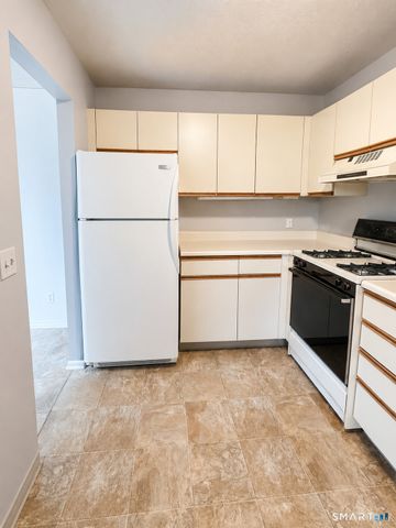 131 Florence Road 2B, Branford, CT 06405