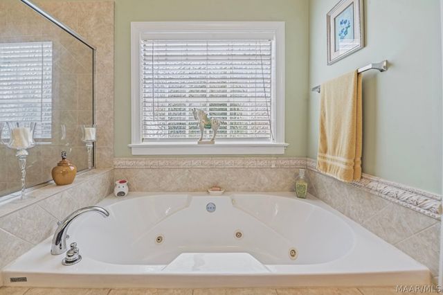 8873 DUNLAKE Drive, Montgomery, AL 36117
