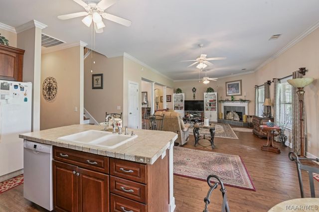 8873 DUNLAKE Drive, Montgomery, AL 36117