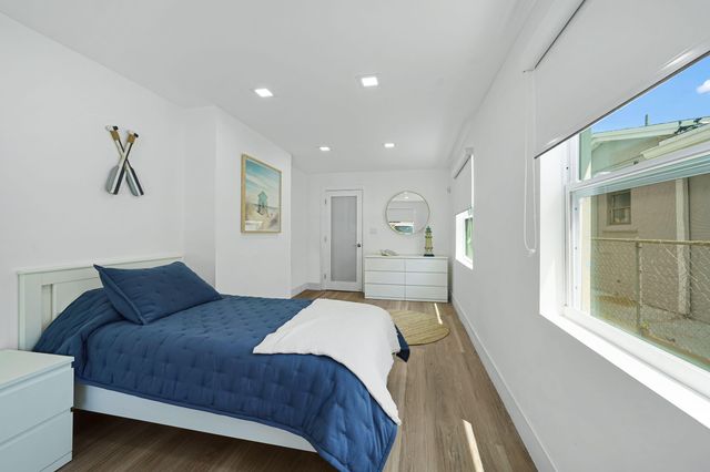 2707 ADAMS Street ., Hollywood, FL 33020