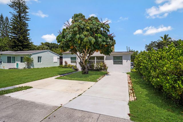 2707 ADAMS Street ., Hollywood, FL 33020