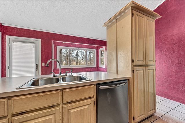 4 Branchwood Lane, Bella Vista, AR 72715