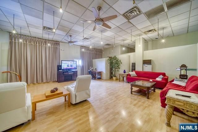 24-32 Dempsey Avenue, Edgewater, NJ 07020
