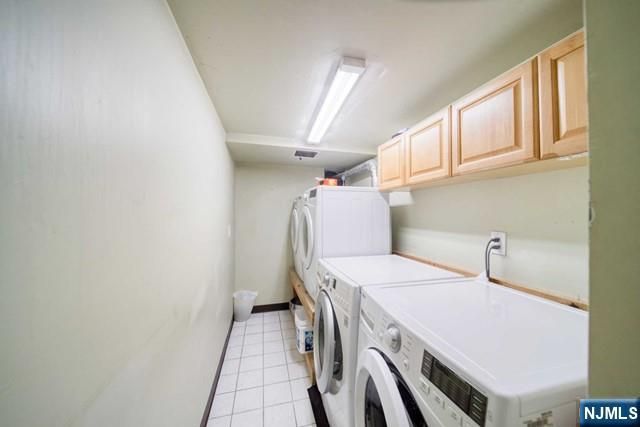 24-32 Dempsey Avenue, Edgewater, NJ 07020