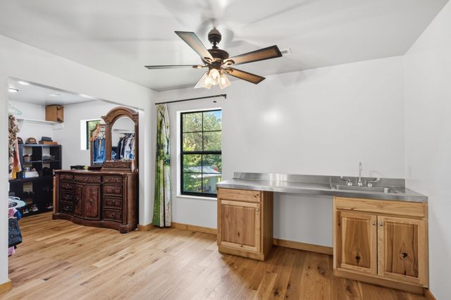 1405 Trace Creek Rd, Hohenwald, TN 38462