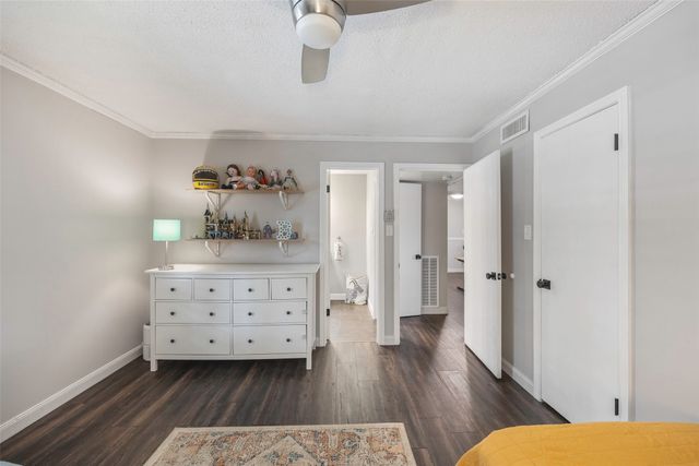 6007 Sandhurst Lane D, Dallas, TX 75206