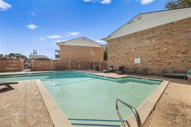 6007 Sandhurst Lane D, Dallas, TX 75206