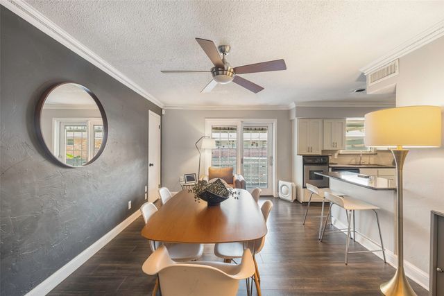 6007 Sandhurst Lane D, Dallas, TX 75206