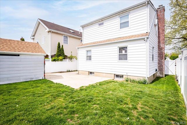 48 Hommell Street, Valley Stream, NY 11580