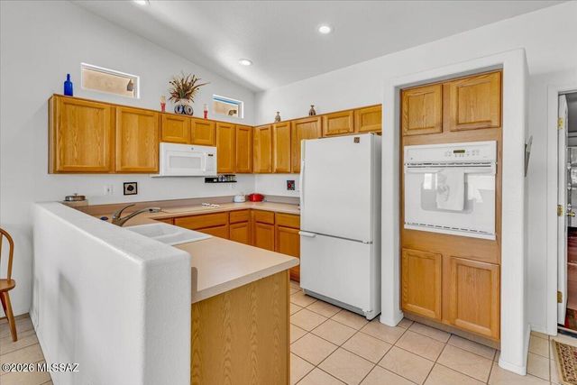 6039 W Ten Star Drive, Tucson, AZ 85713