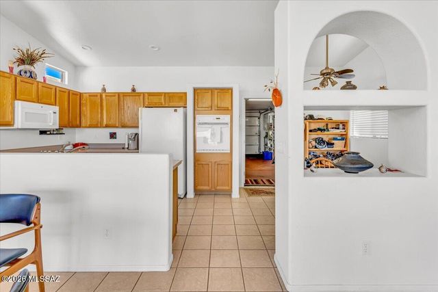 6039 W Ten Star Drive, Tucson, AZ 85713