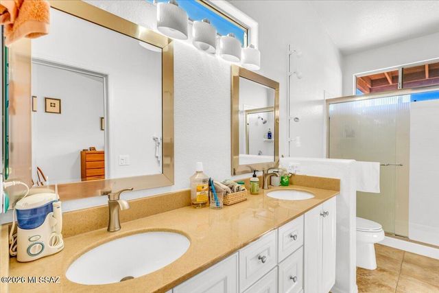 6039 W Ten Star Drive, Tucson, AZ 85713