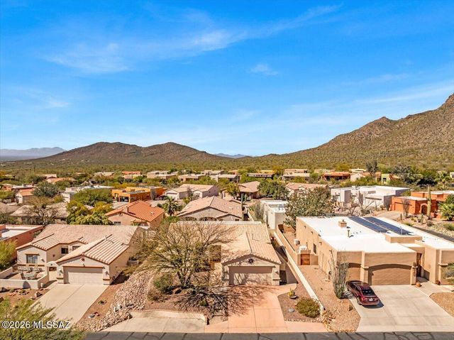 6039 W Ten Star Drive, Tucson, AZ 85713