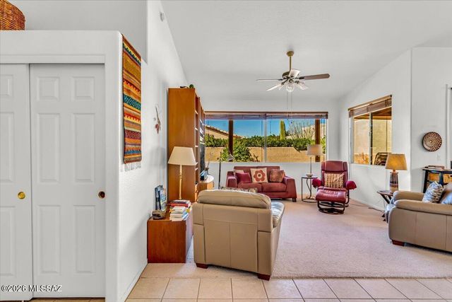 6039 W Ten Star Drive, Tucson, AZ 85713