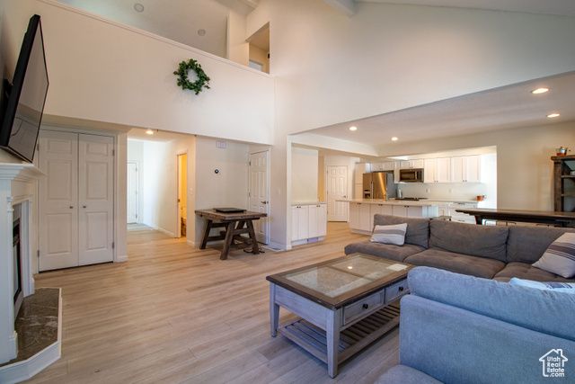 4194 S CAROLEEN WAY, Salt Lake City, UT 84124