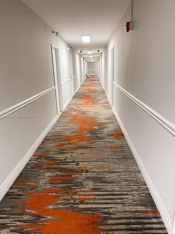 6345 Collins Ave 435, Miami Beach, FL 33141