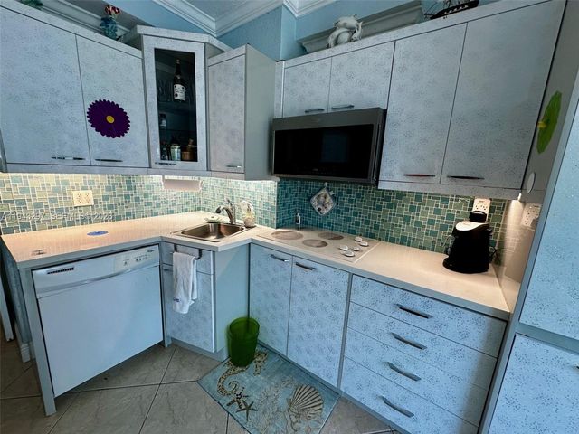 6345 Collins Ave 435, Miami Beach, FL 33141