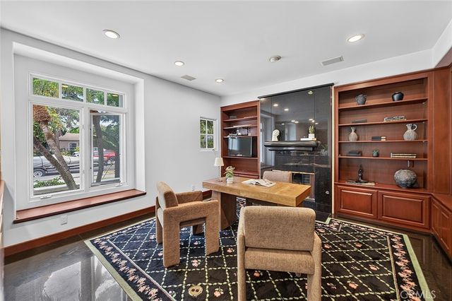 432 Panama, Long Beach, CA 90814